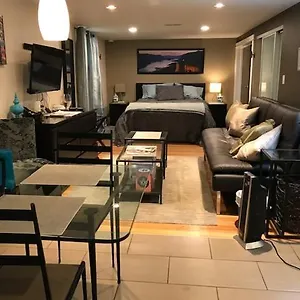 https://boutique-style-apartment-in-the-heart-of-se.portland-hotels.info